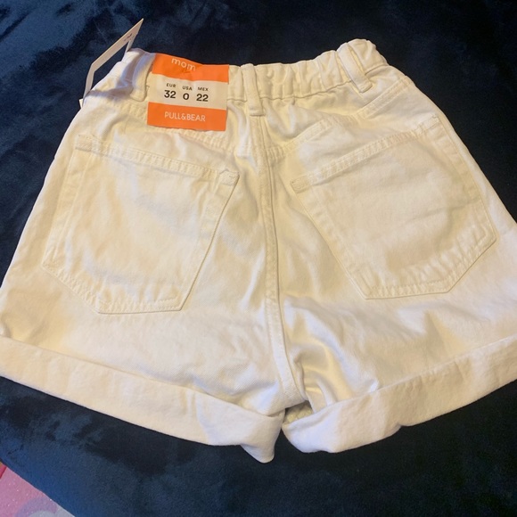 Denim shorts - Picture 3 of 6